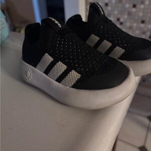 Adidas Kids Black Mesh Sneakers